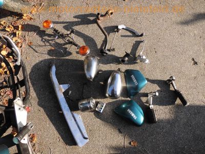 Yamaha_XV250_Virago_3LW_3LS_gruen_Rolling_Chassis_mit_Hochlenker_hohe_Riser_Ersatzteile_baugleich_XV125_5AJ_7.jpg