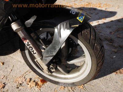 Aprilia_Roller_SR50LC_schwarz_50kmh_24tkm_seit_2000_abgemeldet_Ersatzteile_25.jpg