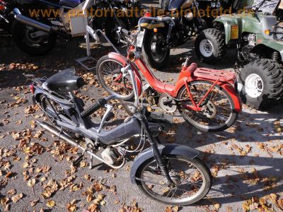 Batavus_Oldtimer-Mofa_blau_Mini-Batavette_BJ_1969_mit_Papieren_-_wie_Puch_Maxi_N_oder_Hercules_Prima_5_1.jpg