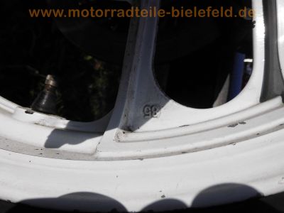 Yamaha_FZ750_Genesis_1FN_4-1_Auspuff_von_2KK_und_original_4-2_Auspuff_unverbastelt_und_gepflegt_-_wie_FZ_FZR_FZX_400_750_1000_61.jpg
