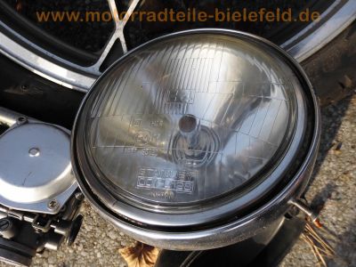 Suzuki_GSX400E_gruen_GK53C_in_Teilen_original_Motor_Auspuff_Sankei_2119_Tank_Regler_-_wie_GSX250E_36.jpg