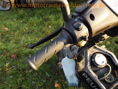 Peugeot_JetForce_C-Tech_50_2007_blau_Unfall_-_wie_Jet-Force_50_125_TSDI_EFI_35.jpg