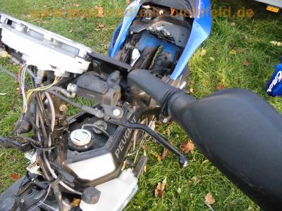 Peugeot_JetForce_C-Tech_50_2007_blau_Unfall_-_wie_Jet-Force_50_125_TSDI_EFI_75.jpg