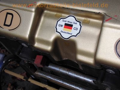 Honda_GL1100_SC02_Goldwing_gold_ohne_Motor_original_Verkleidung_3x_Koffer-System__-_wie_GL1000_GL1_GL2_GL1200_70.jpg
