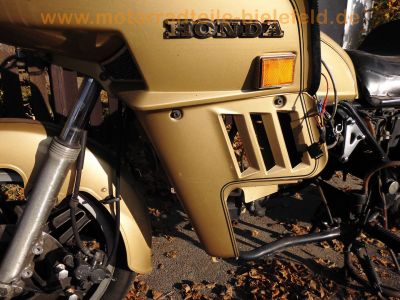 Honda_GL1100_SC02_Goldwing_gold_ohne_Motor_original_Verkleidung_3x_Koffer-System__-_wie_GL1000_GL1_GL2_GL1200_83.jpg