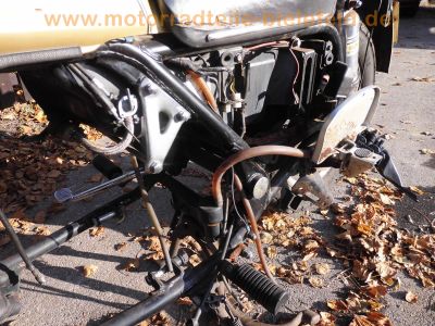 Honda_GL1100_SC02_Goldwing_gold_ohne_Motor_original_Verkleidung_3x_Koffer-System__-_wie_GL1000_GL1_GL2_GL1200_87.jpg