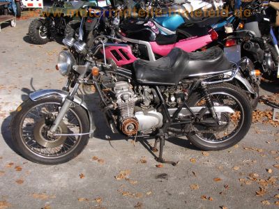 Honda_CB550_Four_Unfall_4-1_Auspuff_Speichenraeder_Chromfender_KONI_-_wie_CB_350_400_500_750_K_F_F1_F2_Four_5.jpg