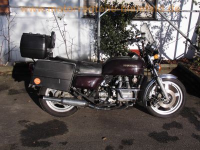 Honda_GL1000_Goldwing_rot-braun_nackt_mit_Scheibe_JAMA_Auspuff_Sturzbuegel_Krauser_Gepaecktraeger_Koffer_Topcase_Sissybar_10.jpg