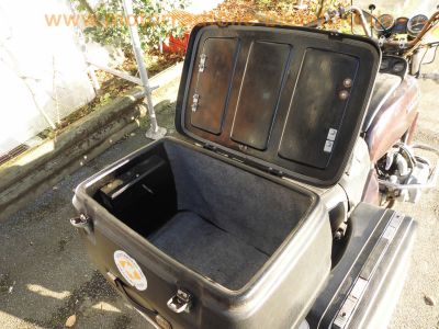 Honda_GL1000_Goldwing_rot-braun_nackt_mit_Scheibe_JAMA_Auspuff_Sturzbuegel_Krauser_Gepaecktraeger_Koffer_Topcase_Sissybar_12.jpg
