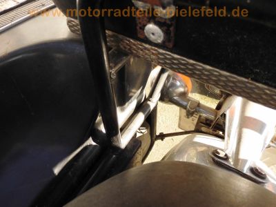Honda_GL1000_Goldwing_rot-braun_nackt_mit_Scheibe_JAMA_Auspuff_Sturzbuegel_Krauser_Gepaecktraeger_Koffer_Topcase_Sissybar_85.jpg