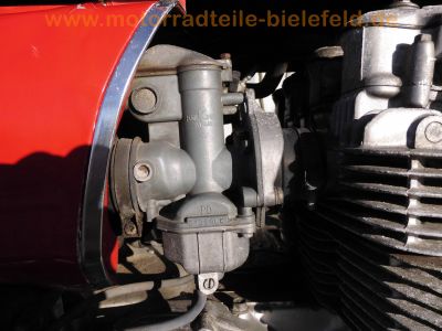 Honda_CB650_rot_SOHC_RC03_Sturzbuegel_Koffertraeger_-_wie_CB650C_RC05_RC08_18.jpg