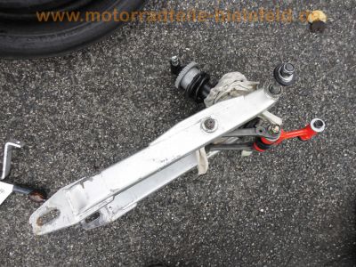 Yamaha_RD350_YPVS_31K_Ersatzteile_Rahmen_Tank_Vorderrad_F-19_Hinterrad_R-30_Albrecht_Hoeckersitzbank_-_wie_1WW_1WX_RD250LC_4L1_RD350LC_4L0_12.jpg