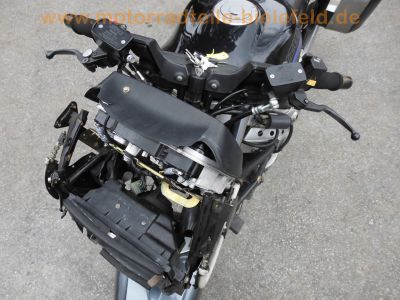Suzuki_GSX1100F_GV72C_Krauser_Koffersystem_Gepaecktraeger_und_Koffer_Stahlflex_-_Motor_1127ccm_V708_138PS_wie_in_GSX-R_1100_GV73C_107.jpg