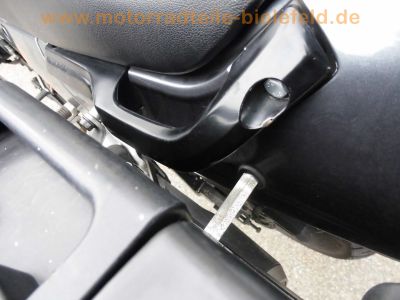 Suzuki_GSX1100F_GV72C_Krauser_Koffersystem_Gepaecktraeger_und_Koffer_Stahlflex_-_Motor_1127ccm_V708_138PS_wie_in_GSX-R_1100_GV73C_118.jpg