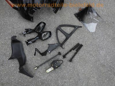 Suzuki_GSX1100F_GV72C_Krauser_Koffersystem_Gepaecktraeger_und_Koffer_Stahlflex_-_Motor_1127ccm_V708_138PS_wie_in_GSX-R_1100_GV73C_4.jpg