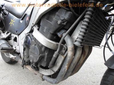 Suzuki_GSX1100F_GV72C_Krauser_Koffersystem_Gepaecktraeger_und_Koffer_Stahlflex_-_Motor_1127ccm_V708_138PS_wie_in_GSX-R_1100_GV73C_86.jpg
