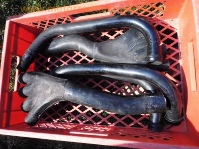 Honda_Boldor_4-1_Auspuff-Anlagen_exhaust_CB_750_900_1100_F_R_KZ_RC01_RC04_SC01_SC05_SC08_SC09_SC11_Scheibel_Boysen_Laser_3120_Sebring_Nico_Bakker_21.jpg
