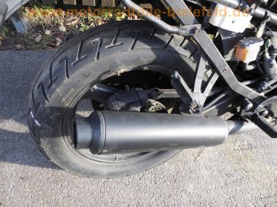Suzuki_GSX600F_GN72B_Ratbike_schwarz_f_Ersatzteile_original_Auspuff_Motor_Gabel_19.jpg