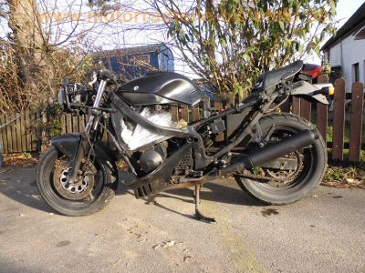 Suzuki_GSX600F_GN72B_Ratbike_schwarz_f_Ersatzteile_original_Auspuff_Motor_Gabel_32.jpg