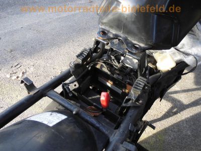 Suzuki_GSX600F_GN72B_Ratbike_schwarz_f_Ersatzteile_original_Auspuff_Motor_Gabel_56.jpg