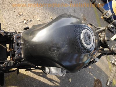 Suzuki_GSX600F_GN72B_Ratbike_schwarz_f_Ersatzteile_original_Auspuff_Motor_Gabel_57.jpg