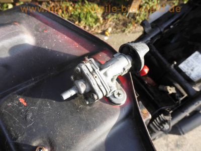 Suzuki_GSX600F_GN72B_Ratbike_schwarz_f_Ersatzteile_original_Auspuff_Motor_Gabel_71.jpg