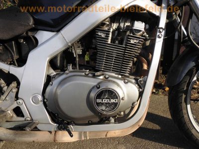 Suzuki_GS500E_neues_Modell_2002_WVBK_JS1BK_schwarz_1Hd_50.jpg