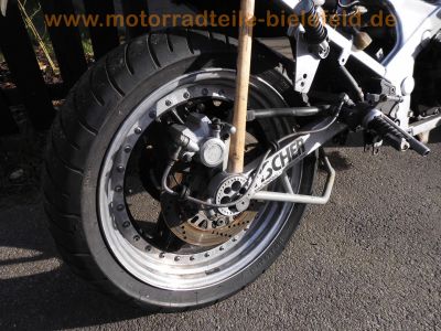 Kawasaki_GPZ600R_ZX600A_crash_Streetfighter_Superbike-Lenker_FCW_Fischer-Fahrwerk_Schwinge_GFM5_Verbund-Raeder_Fischer_Custom_Wheels_GFM_4,5x17_FCW_3,5x17_15.jpg