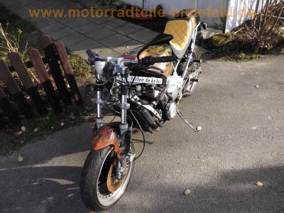 Kawasaki_GPZ600R_ZX600A_crash_Streetfighter_Superbike-Lenker_FCW_Fischer-Fahrwerk_Schwinge_GFM5_Verbund-Raeder_Fischer_Custom_Wheels_GFM_4,5x17_FCW_3,5x17_57.jpg
