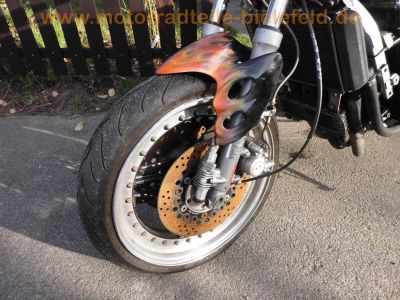 Kawasaki_GPZ600R_ZX600A_crash_Streetfighter_Superbike-Lenker_FCW_Fischer-Fahrwerk_Schwinge_GFM5_Verbund-Raeder_Fischer_Custom_Wheels_GFM_4,5x17_FCW_3,5x17_58.jpg