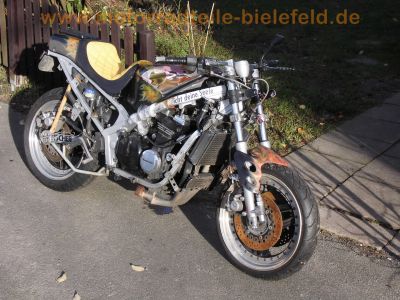 Kawasaki_GPZ600R_ZX600A_crash_Streetfighter_Superbike-Lenker_FCW_Fischer-Fahrwerk_Schwinge_GFM5_Verbund-Raeder_Fischer_Custom_Wheels_GFM_4,5x17_FCW_3,5x17_7.jpg