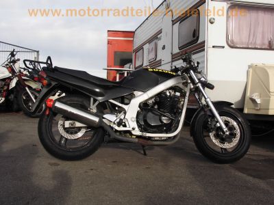 Suzuki_GS500E_GM51B_Sturzbuegel_Gepaecktraeger_nagelneue_Reifen_1a_Motor_M502_68.jpg