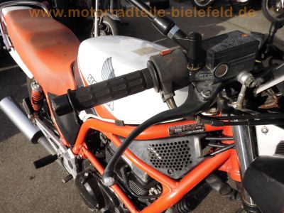 Honda_CB450S_PC17_weiss_volle_Leistung_44PS_32kW_unverbastelt_47.jpg