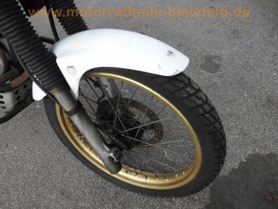 Honda_NX650_Dominator_RD08_rot-weiss_e6_Marving-Auspuff_1-2_Sturzbuegel_-_RFVC-Motor_wie_XBR_GB_500_PC15_PC16_XL600_RM_LM_PD03_PD04_XR600R_PE04_52.jpg
