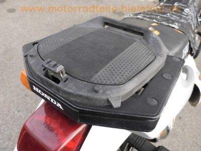 Honda_NX650_Dominator_RD08_rot-weiss_e6_Marving-Auspuff_1-2_Sturzbuegel_-_RFVC-Motor_wie_XBR_GB_500_PC15_PC16_XL600_RM_LM_PD03_PD04_XR600R_PE04_59.jpg
