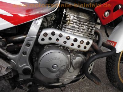 Honda_NX650_Dominator_RD08_rot-weiss_e6_Marving-Auspuff_1-2_Sturzbuegel_-_RFVC-Motor_wie_XBR_GB_500_PC15_PC16_XL600_RM_LM_PD03_PD04_XR600R_PE04_76.jpg