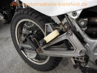 Honda_NX650_Dominator_RD08_rot-weiss_e6_Marving-Auspuff_1-2_Sturzbuegel_-_RFVC-Motor_wie_XBR_GB_500_PC15_PC16_XL600_RM_LM_PD03_PD04_XR600R_PE04_93.jpg