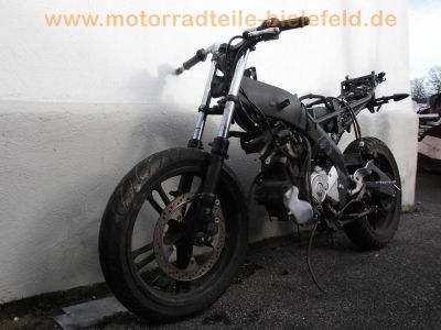 Yamaha_YZF-R_125_RE06_Crash_1a_Motor_Auspuff_mit_2x_Kat_offene_CDI_5D700_120_kmh_50.jpg