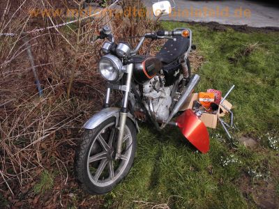 Yamaha_XS_650_Special_SE_3L1_Custom_Chopper_Ochsenaugen_vorverlegte_Fussrasten_BSM-Auspuff_-_wie_XS1_XS2_TX650_447_3.jpg