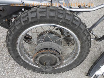 Yamaha_XT600K_3TB_Ersatzteile_wie_XT600E_3UW_Hinterrad_Rahmen_Schwinge_Heck-Verkleidung_16.jpg