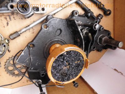 Kawasaki_GPX750R_ZX750F_Motorteile_Ersatzteile_Kurbelwelle_Kolben_Getriebe_engine_spare-parts_12.jpg