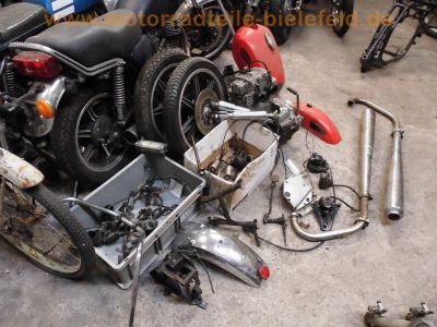 Yamaha_XS400_2A2_SOHC_Twin_Ersatzteile_spare-parts_-_wie_XS250_1U5_XS360_1U4_3.jpg