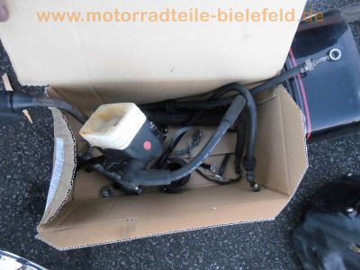 Honda_CB750KZ_RC01_Ersatzteile_spare-parts_Gepaecktraeger_11.jpg