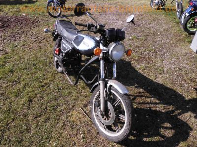 Yamaha_XS750_1T5_Rolling_Chassis_schwarz_Marzocchi-Federbeine_Original-Papiere_3-Zylinder_Dreizylinder_Triple_wie_XS750SE_3L3_XS850_4E2_-_no_XS500_XS650_XS1100_6.jpg