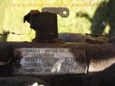 Yamaha_XS750_1T5_Ersatzteile_Rahmen_und_Original-Papiere_3-Zylinder_Dreizylinder_Triple_wie_XS750SE_3L3_XS850_4E2_-_no_XS500_XS650_XS1100_23.jpg