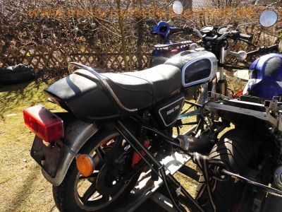 Yamaha_XS750_1T5_Ersatzteile_Rahmen_und_Original-Papiere_3-Zylinder_Dreizylinder_Triple_wie_XS750SE_3L3_XS850_4E2_-_no_XS500_XS650_XS1100_49.jpg