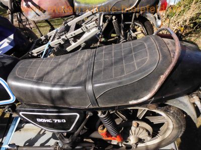 Yamaha_XS750_1T5_Ersatzteile_Rahmen_und_Original-Papiere_3-Zylinder_Dreizylinder_Triple_wie_XS750SE_3L3_XS850_4E2_-_no_XS500_XS650_XS1100_72.jpg