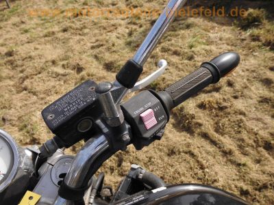 Suzuki_GSF400_BANDIT_GK75B_schwarz_Ochsenaugen_gedrosselt_25kW_34PS_-_wie_GSF600_Bandit_GN77B_23.jpg