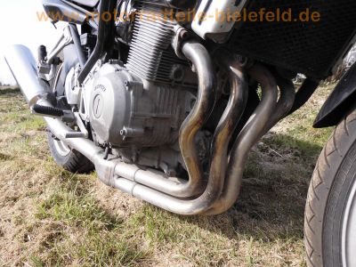 Suzuki_GSF400_BANDIT_GK75B_schwarz_Ochsenaugen_gedrosselt_25kW_34PS_-_wie_GSF600_Bandit_GN77B_32.jpg