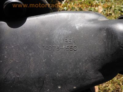 Kawasaki_ZZR600E_ZX600E_1995_98PS_Crash_Ersatzteile_spare-parts_GIVI-Koffertraeger_Motor_engine_Rahmen_Gabel_67.jpg
